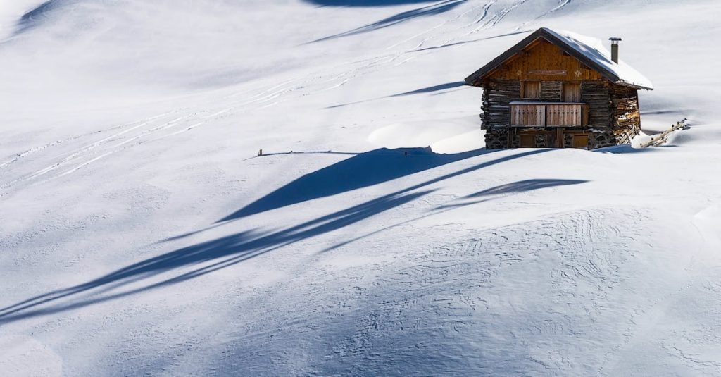 Les meilleures stations de ski à découvrir cet hiver découvrez les meilleures stations de ski, offrant des pistes variées, des paysages enneigés à couper le souffle et des activités pour toute la famille. profitez de votre prochaine aventure hivernale dans les stations de ski les plus prisées.