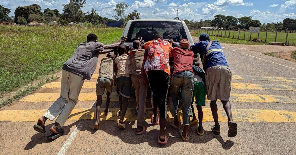 découvrez l'expérience inoubliable d'un road trip en famille : des paysages à couper le souffle, des aventures palpitantes et des moments de complicité à travers les routes. préparez-vous à créer des souvenirs mémorables lors de votre prochaine aventure sur la route!