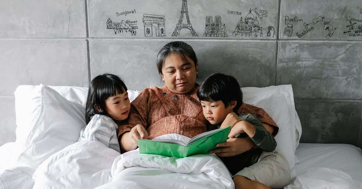 découvrez paris en famille : des activités captivantes, des attractions emblématiques et des conseils pratiques pour profiter pleinement de votre visite dans la ville lumière. créez des souvenirs inoubliables avec vos proches en explorant les merveilles culturelles et ludiques de la capitale française.