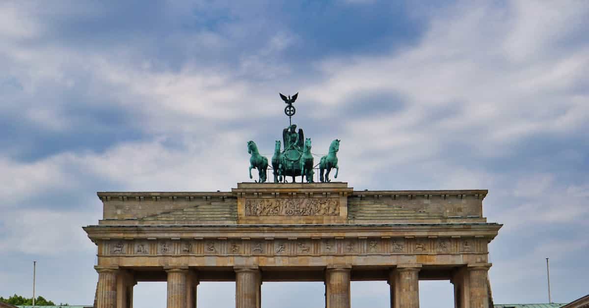 découvrez des conseils pratiques pour vos voyages : astuces pour économiser, choisir la meilleure destination, bien préparer votre valise et profiter au maximum de vos aventures. que vous soyez un voyageur novice ou expérimenté, nos conseils de voyage vous aideront à rendre chaque escapade inoubliable.