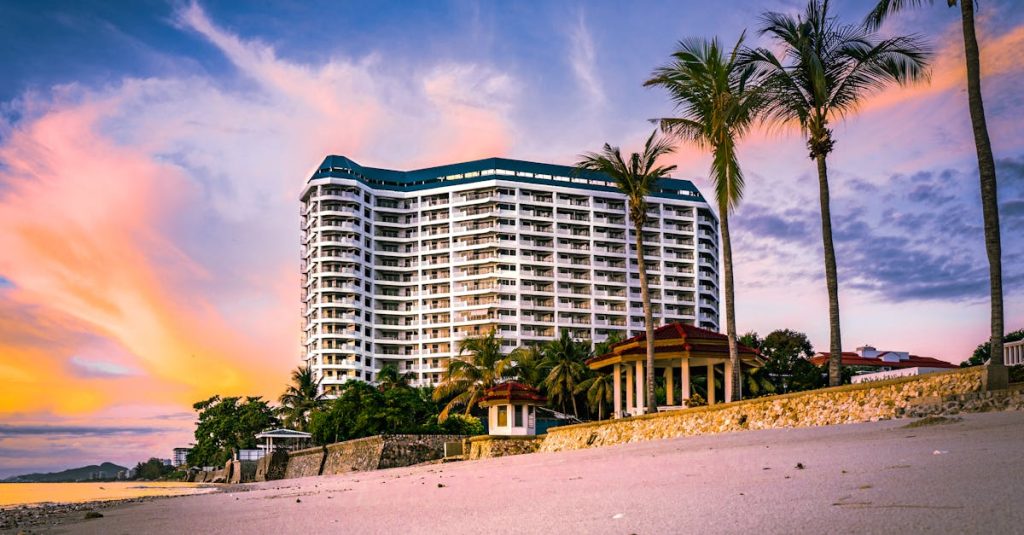 découvrez notre hôtel, un havre de paix au cœur de la ville, où confort et élégance se rencontrent. profitez d'un accueil chaleureux, de chambres modernes et d'un service irréprochable pour un séjour inoubliable.