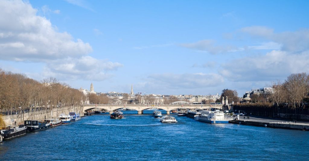 Que faire à l’île de Ré : 9 idées insolites découvrez l'île de ré, un joyau de la côte atlantique française, célèbre pour ses plages dorées, ses villages pittoresques et ses paysages préservés. parfaite pour les amoureux de la nature et les amateurs de gastronomie, l'île offre une escapade inoubliable entre détente et exploration.