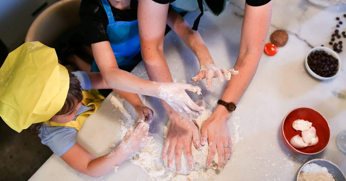 découvrez des conseils pratiques et bienveillants pour renforcer les liens familiaux, améliorer la communication et créer des souvenirs inoubliables avec vos proches. transformez votre vie de famille grâce à des astuces simples et efficaces.