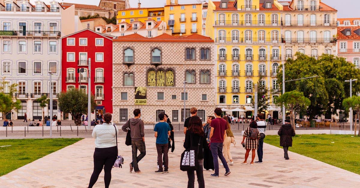 découvrez lisbonne, la capitale envoûtante du portugal, où l'histoire, la culture et la gastronomie s'entremêlent. flânez dans ses ruelles pittoresques, admirez les monuments emblématiques, et savourez les délices locaux. une expérience inoubliable vous attend à chaque coin de rue.