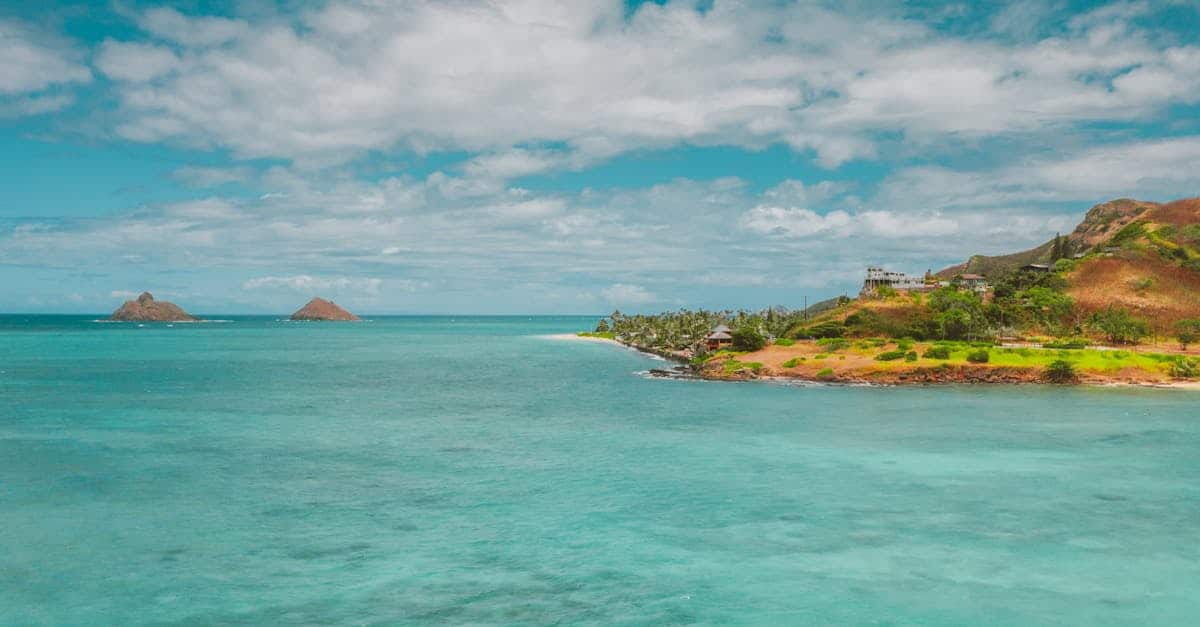 découvrez les îles paradisiaques, un sanctuaire de beauté naturelle où le soleil brille, les plages de sable fin s'étendent à perte de vue et l'eau turquoise invite à la détente. évadez-vous vers ces destinations de rêve pour une expérience inoubliable.