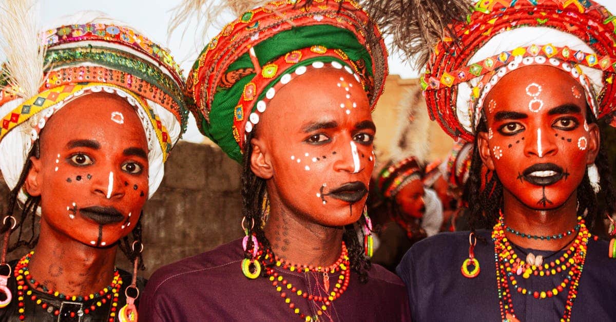 découvrez un voyage fascinant à travers les cultures et les traditions des peuples autochtones avec 'tribal encounter'. plongez dans des expériences uniques et enrichissantes qui mettent en lumière la richesse du patrimoine tribal.