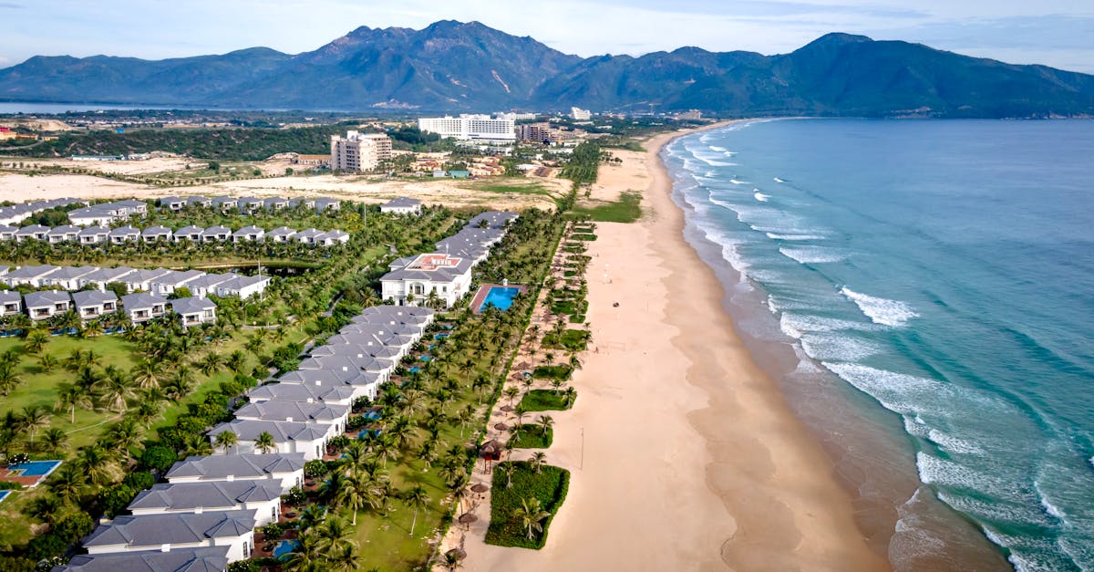 découvrez des complexes hôteliers de luxe offrant un mélange parfait d'élégance et de confort. profitez de services haut de gamme, de paysages idylliques et d'expériences uniques pour des vacances inoubliables.