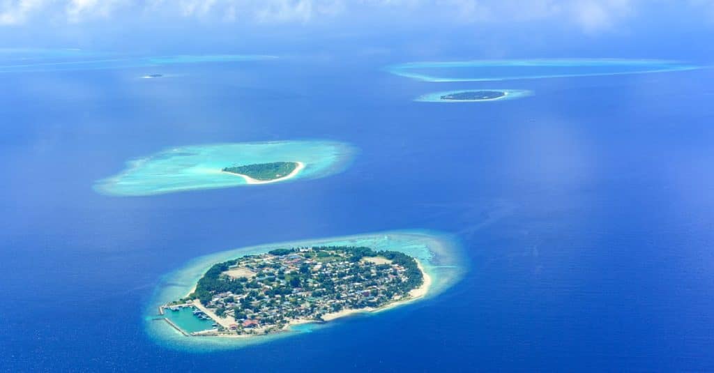 découvrez des complexes hôteliers de luxe offrant un service impeccable, des aménagements raffinés et des paysages à couper le souffle. évadez-vous dans un monde de détente et de sophistication où chaque détail est pensé pour votre confort. réservez dès maintenant pour une expérience inoubliable.