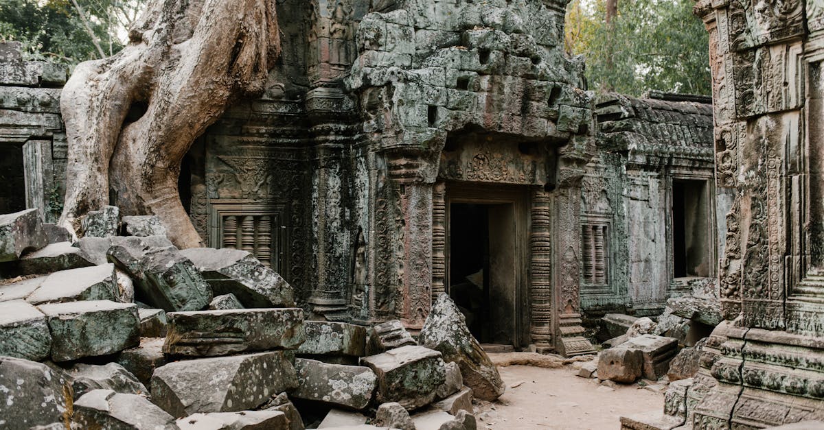 découvrez les temples mystiques qui éveillent l'imaginaire. explorez des lieux chargés d'histoire et de spiritualité, où chaque pierre raconte une légende ancienne. plongez dans un univers fascinant alliant architecture fascinante et mystères du passé.