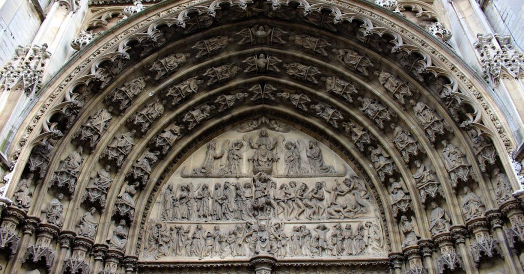 découvrez l'époque fascinante de la renaissance, un mouvement culturel qui a marqué l'europe par son essor artistique, scientifique et philosophique. plongez dans les chefs-d'œuvre des grands maîtres, les innovations étonnantes et les idées qui ont façonné notre monde moderne.