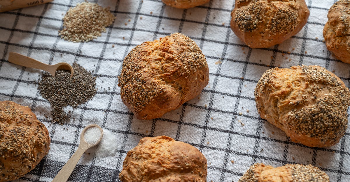 découvrez la richesse de la cuisine cambodgienne, un voyage culinaire au cœur des saveurs exotiques et des traditions millénaires. explorez des plats emblématiques, des ingrédients frais et des recettes authentiques qui célèbrent l'héritage culturel du cambodge.