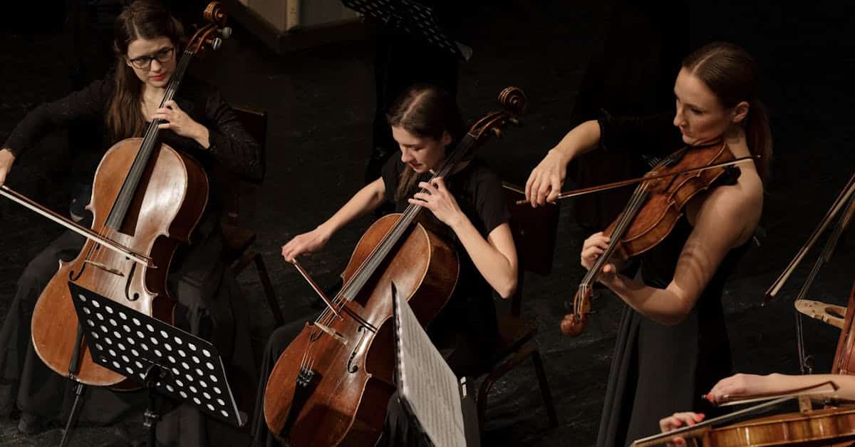 découvrez une série de concerts classiques captivants, où les chefs-d'œuvre des grands compositeurs sont interprétés par des musiciens talentueux. plongez dans l'univers enchanteur de la musique classique et vivez des moments inoubliables.