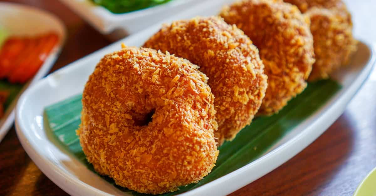 découvrez l'authentique cuisine thaïlandaise, un mélange savoureux d'épices, d'herbes fraîches et de traditions culinaires. plongez dans un univers de plats parfumés et colorés qui raviront vos papilles.