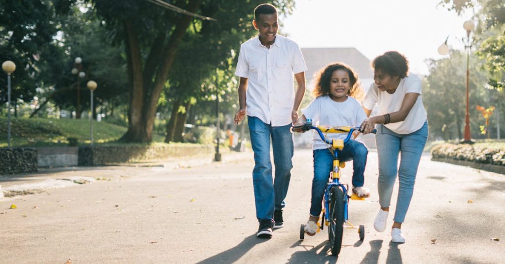 découvrez l'univers fascinant de la famille : des conseils pour renforcer les liens, des idées d'activités ensemble et des astuces pour surmonter les défis du quotidien. construisez des souvenirs inoubliables et vivez des moments précieux en famille.