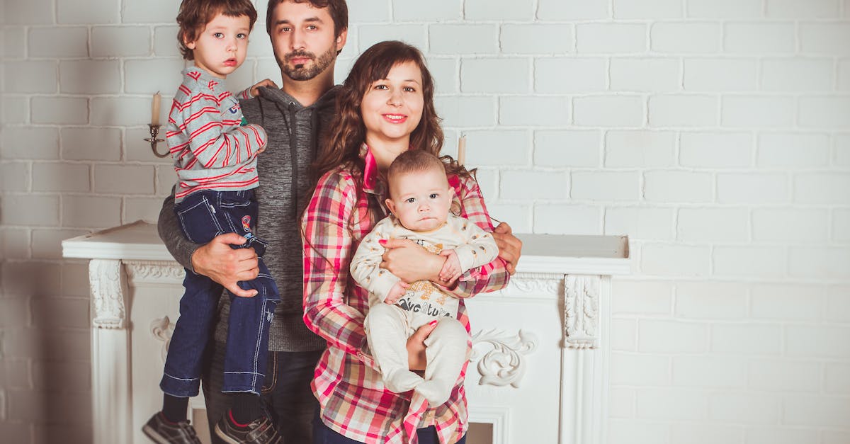 découvrez l'importance de la famille dans notre vie quotidienne. explorez des conseils, des activités et des histoires inspirantes pour renforcer les liens familiaux et profiter de moments précieux ensemble.