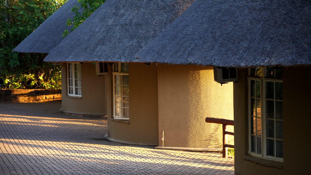 découvrez nos options d'hébergement confortables et adaptées à tous les besoins. réservez votre accommodation facilement pour un séjour agréable, que ce soit pour les vacances ou les affaires.