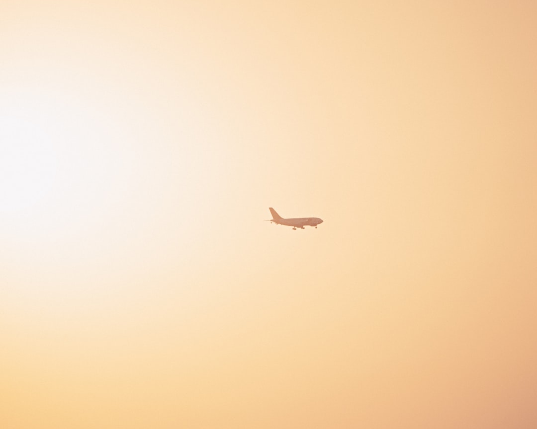 découvrez les meilleures destinations ensoleillées pour vos prochaines vacances. profitez du soleil, des plages paradisiaques et d'activités inoubliables tout au long de l'année.