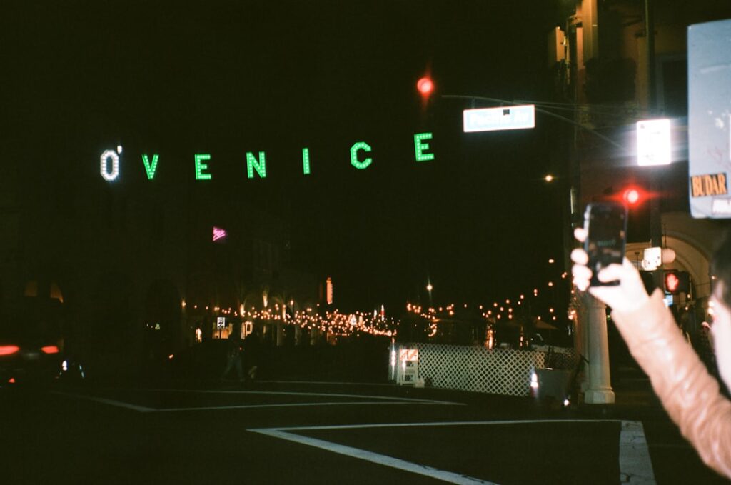 découvrez le venice pass, votre accès privilégié aux principales attractions de venise. profitez d'entrées rapides, d'offres exclusives et explorez la magie de la sérénissime en toute simplicité !