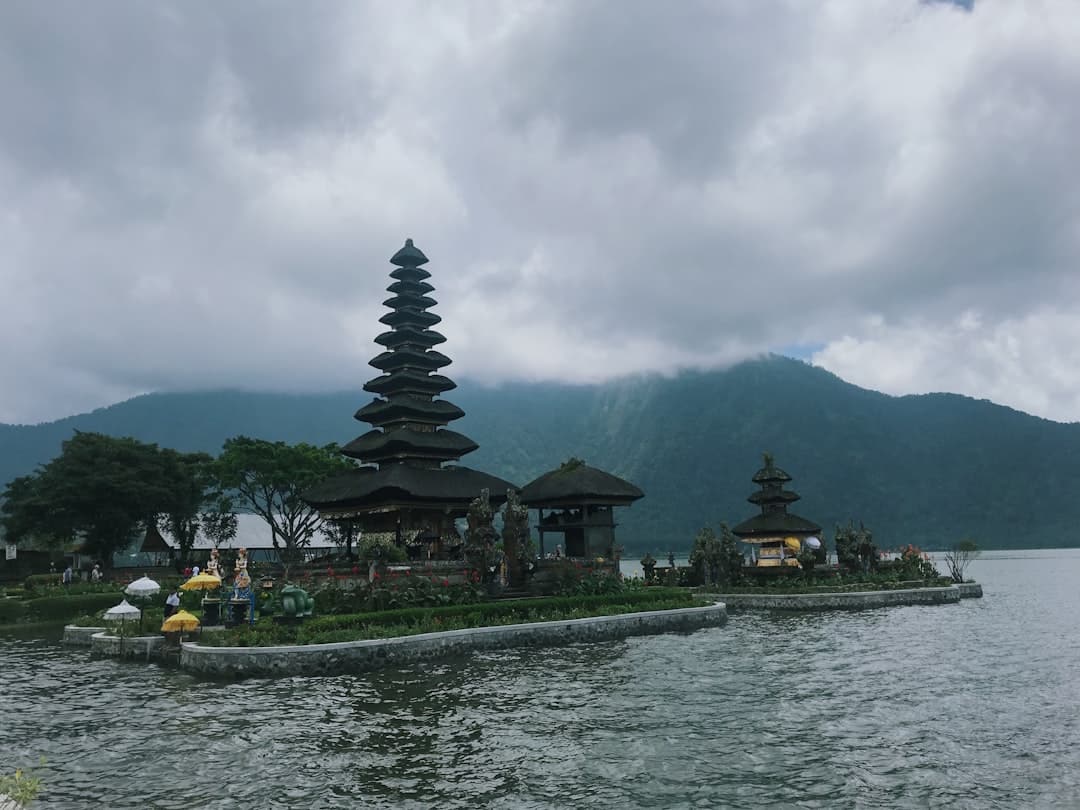 guide de voyage à bali en août : découvrez le climat, les activités, les festivals et les conseils essentiels pour profiter pleinement de votre séjour cet été.