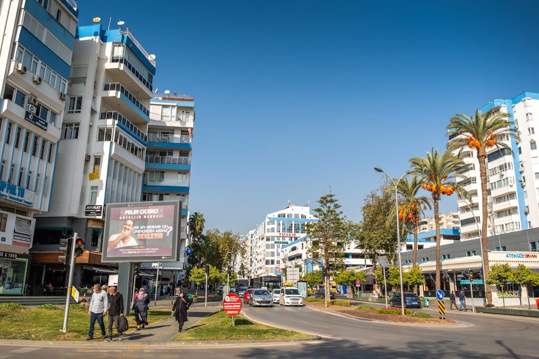 découvrez les meilleures options d'hébergement à antalya, alliant confort, qualité et prix adaptés à tous les budgets pour un séjour inoubliable.