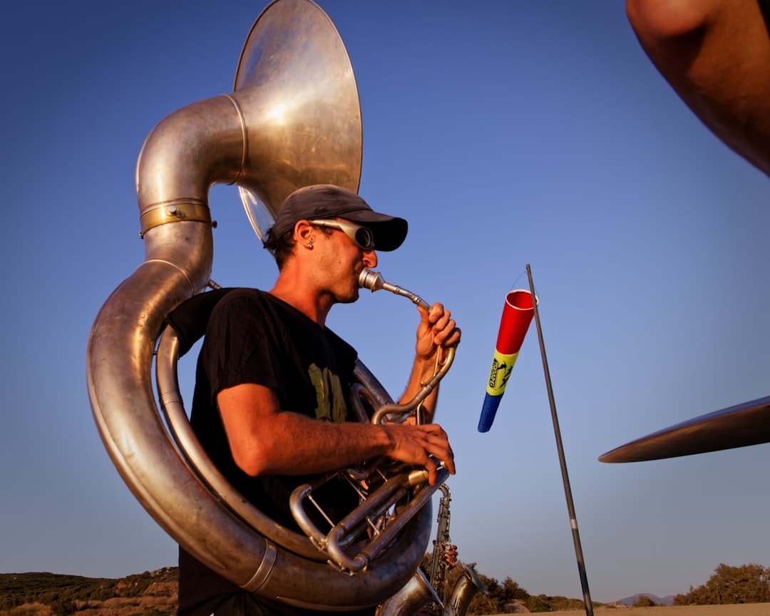 découvrez propriano, charmante ville côtière en corse alliant plages magnifiques, patrimoine culturel riche et ambiance conviviale pour des vacances inoubliables.