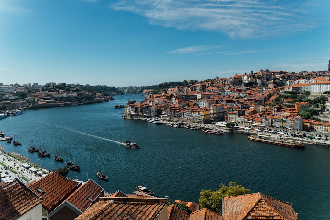 À la découverte d’Imerovigli, joyau caché de l’île de Santorin